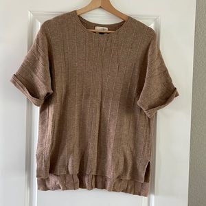 Universal Thread Short sleeve Sweater top